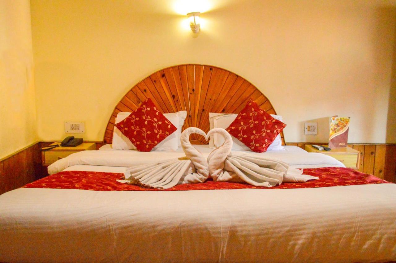 Hotel Pine Grove-Mall Road Manali  Luaran gambar