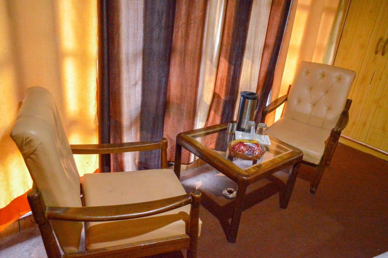 Hotel Pine Grove-Mall Road Manali  Luaran gambar